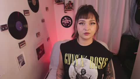 Snapshot of sarah_cuteeyes chatting on 17, 6, 2026 Sara online show from 17, 6, 2026