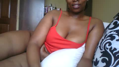 Snapshot of sarah_haggai chatting on 17, 7, 2026 sarah_haggai online show from 17, 7, 2026