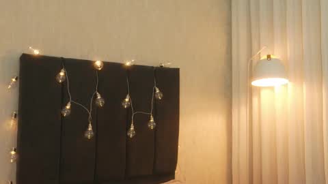       online show from 8, 4, 2026