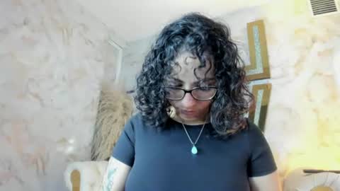 Sarah online show from 26, 6, 2026