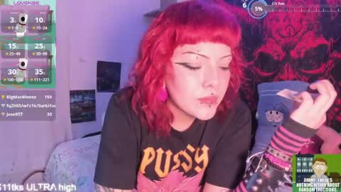 Snapshot of sarah_stoner chatting on 26, 5, 2026 Loren online show from 26, 5, 2026