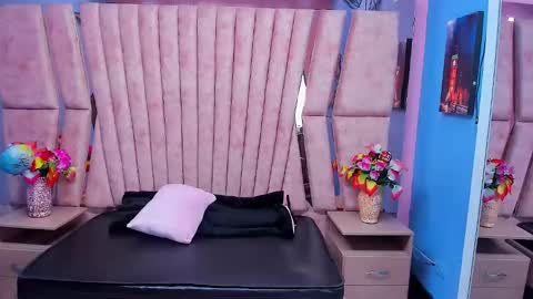 Snapshot of sarah_sweett_ chatting on 12, 2, 2026 Sarah online show from 12, 2, 2026