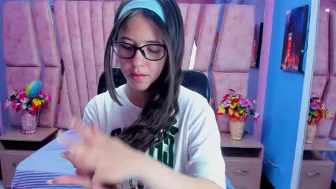 Snapshot of sarah_sweett_ chatting on 26, 2, 2026 Sarah online show from 26, 2, 2026