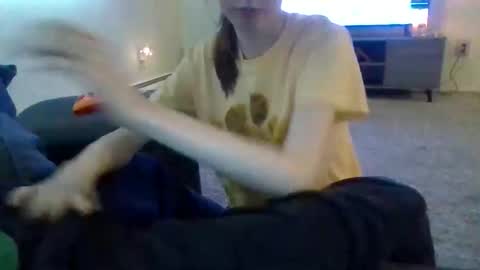 Snapshot of sarahbear642 chatting on 10, 5, 2026 sarahbear642 online show from 10, 5, 2026