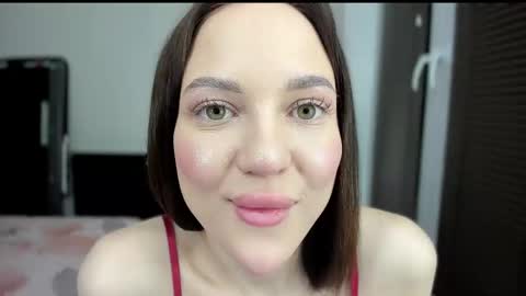 sarahphyllis online show from 10, 3, 2025