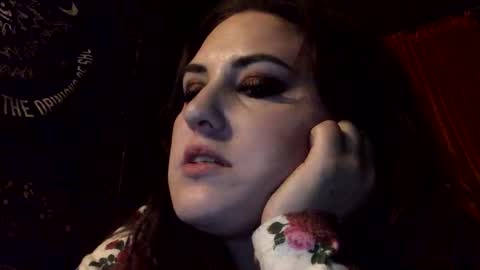 sarahsweetie17 online show from 15, 10, 2025