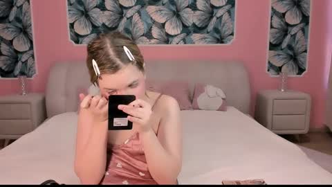 sarahwantslove online show from 9, 4, 2026