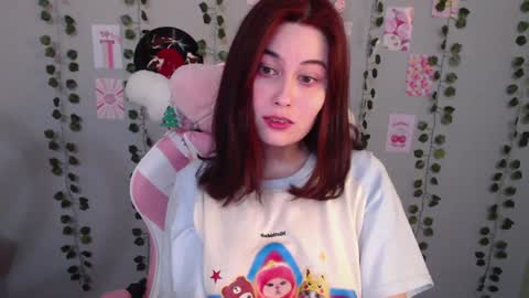 Snapshot of sarakinski chatting on 11, 1, 2025 Sara online show from 11, 1, 2025