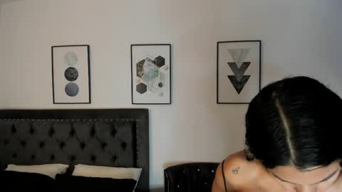 Sara online show from 15, 4, 2026