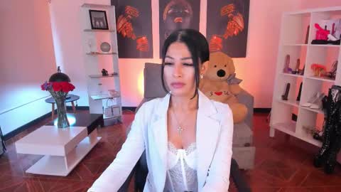 Snapshot of saralife69 chatting on 28, 11, 2025 saralife69 online show from 28, 11, 2025