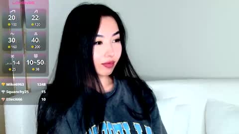 Mia online show from 16, 12, 2024