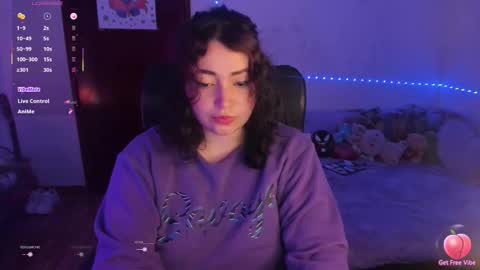 Snapshot of sarapbunny chatting on 27, 10, 2025 Sara online show from 27, 10, 2025