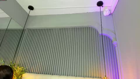 Sara   online show from 13, 12, 2025