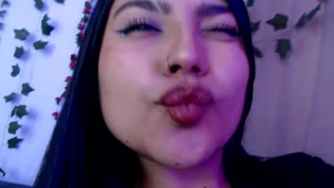 Snapshot of sarastonesx chatting on 16, 6, 2026 sarastonesx online show from 16, 6, 2026