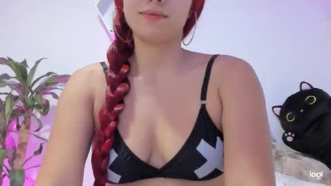 Snapshot of saray2312 chatting on 8, 1, 2025 Saray online show from 8, 1, 2025