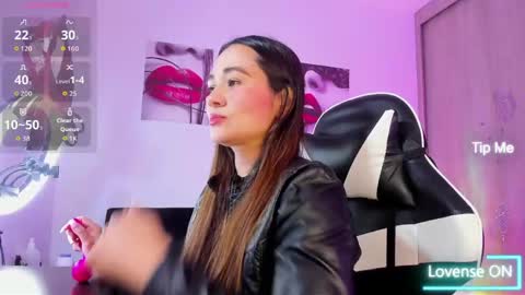 Saray Mendoza online show from 2, 6, 2026