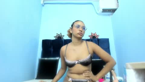 saray_sexy_love online show from 27, 6, 2026