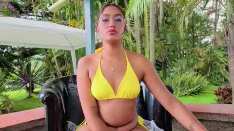 sarazuletaa online show from 15, 2, 2026