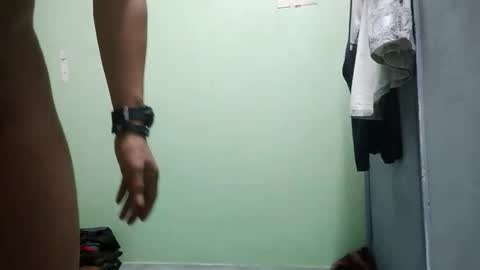 Snapshot of sargoss1 chatting on 15, 11, 2025 sargoss1 online show from 15, 11, 2025