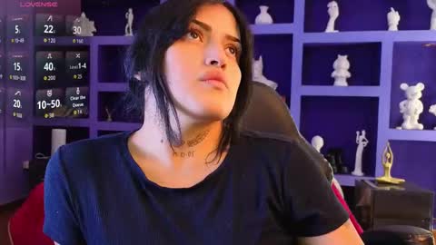 Snapshot of sari_belle chatting on 9, 10, 2025 Sari online show from 9, 10, 2025