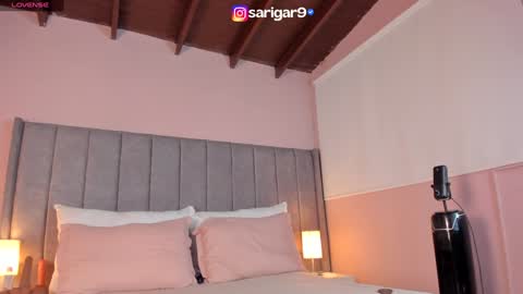 Snapshot of sarigarcia chatting on 8, 2, 2025 Sara Garcia online show from 8, 2, 2025