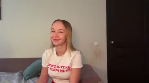 Snapshot of sariomer chatting on 29, 7, 2026 Sara online show from 29, 7, 2026