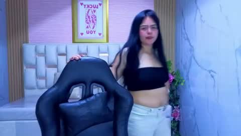 Sara  online show from 22, 7, 2026