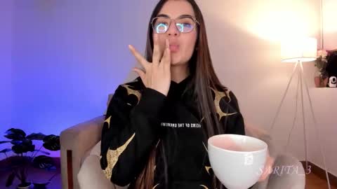Snapshot of sarita_3 chatting on 17, 9, 2025 Sarita Lozano online show from 17, 9, 2025