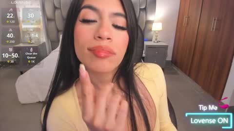  Saritaaa  online show from 11, 3, 2026