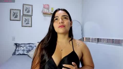 Snapshot of saritadolly_ chatting on 7, 8, 2026 Sara Cute online show from 7, 8, 2026