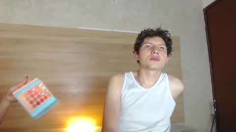 Snapshot of sasahsalomefon chatting on 30, 7, 2026 Sasha Y Felipe online show from 30, 7, 2026