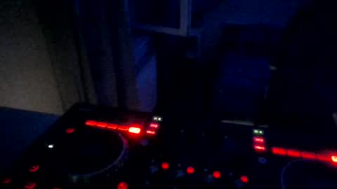 sasch1982h online show from 19, 7, 2026