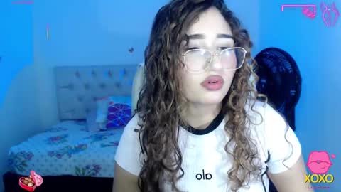 Snapshot of sasha_17_ chatting on 6, 10, 2025 Sofia online show from 6, 10, 2025