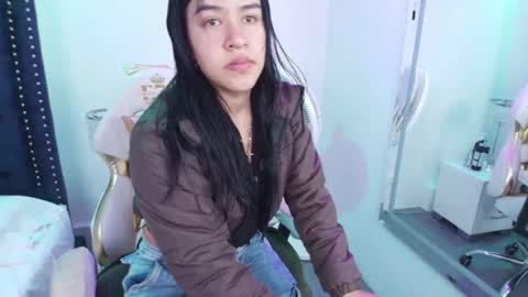 Snapshot of sasha_blazer chatting on 4, 2, 2026 Sasha online show from 4, 2, 2026