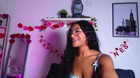 sasha_bowei online show from 14, 2, 2026