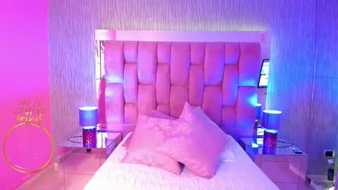 Camila  online show from 13, 2, 2025