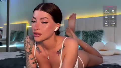 Snapshot of sasha_suprapro chatting on 9, 7, 2026 Hi everyone my name is Sasha online show from 9, 7, 2026