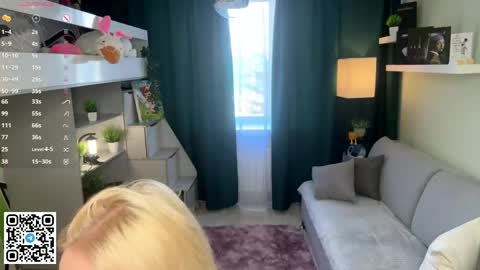 Snapshot of sashablonde_ chatting on 5, 6, 2026 Sasha online show from 5, 6, 2026