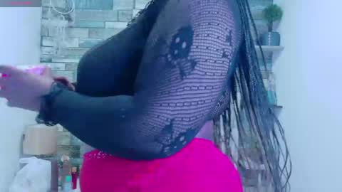 sashafoxy_ online show from 15, 4, 2026