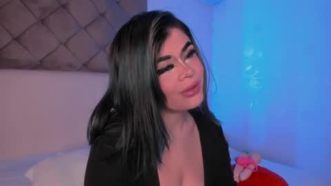 selene  online show from 12, 2, 2025