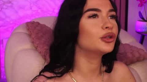 Snapshot of sashalorrenz chatting on 3, 6, 2026 Sasha online show from 3, 6, 2026