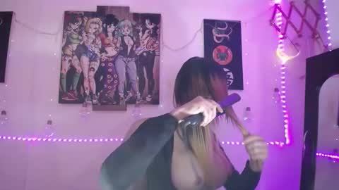 Snapshot of sashayscott chatting on 12, 10, 2025 Onlyfans nataliaclaus online show from 12, 10, 2025