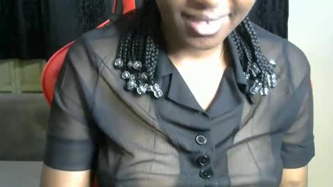 sassy_lyne online show from 17, 4, 2026