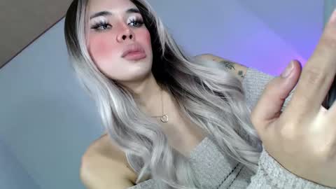 Tiffanie online show from 19, 1, 2026