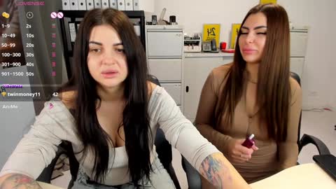 sassytiff online show from 31, 12, 2024