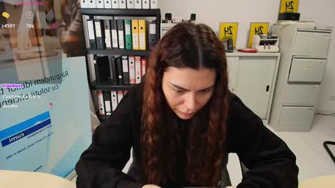 sassytiff online show from 27, 1, 2025