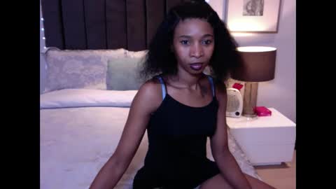 Snapshot of sasyylissaa chatting on 5, 5, 2026 sasyylissaa online show from 5, 5, 2026
