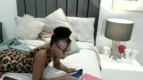 Snapshot of sasyylissaa chatting on 3, 6, 2026 sasyylissaa online show from 3, 6, 2026