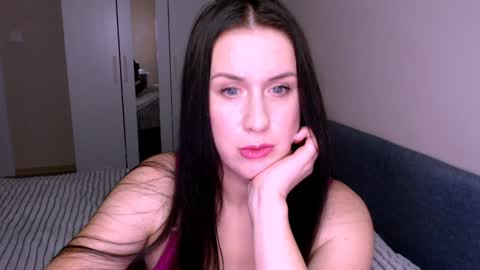 Snapshot of satisfaction__ chatting on 6, 1, 2025 satisfaction__ online show from 6, 1, 2025