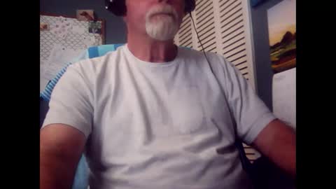 Snapshot of satyr64 chatting on 4, 5, 2026 satyr64 online show from 4, 5, 2026
